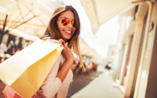 国精产品一品二品国精品69xx真相揭秘：警惕网络暗语背后的消费陷阱