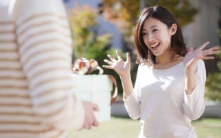 女人不成熟一点也不可爱 做成熟女人更吸引异性