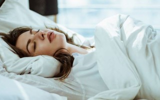 女人梦见自己长胡子了是什么意思